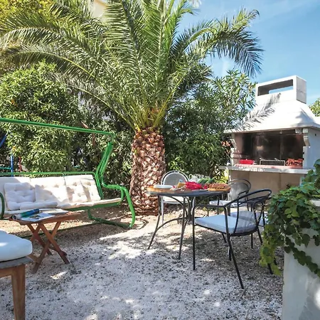 Cozy In With House Sea View * 马卡尔斯卡