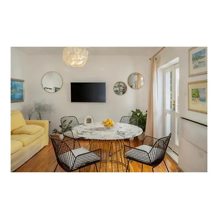 公寓 Cozy In With House Sea View 马卡尔斯卡